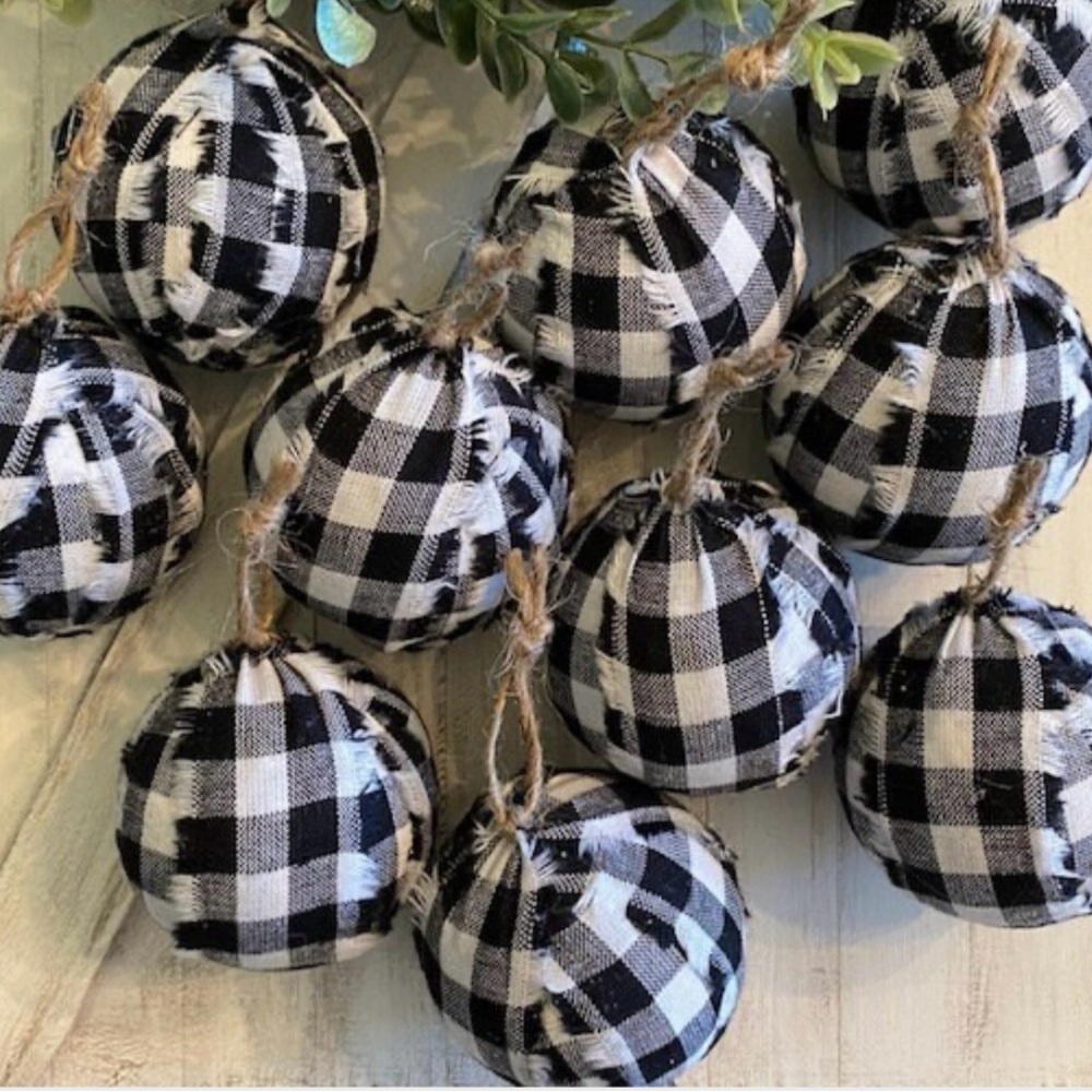 10 Primitive black Buffalo plaid RAG BALLS Christmas tree Ornaments Farmhouse